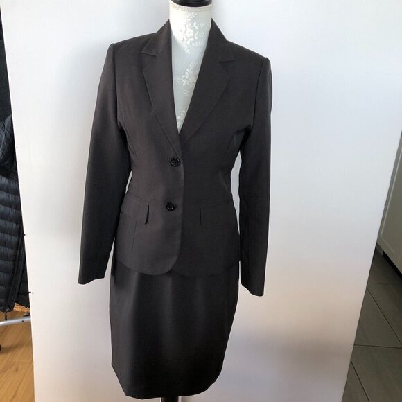 VALENTINO CHRISTY PARIS Women 3 Piece Custom Made Suit  Dark Grey  Black Line SM - Picture 3 of 16